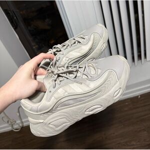 Adidas Oznova Triple Grey